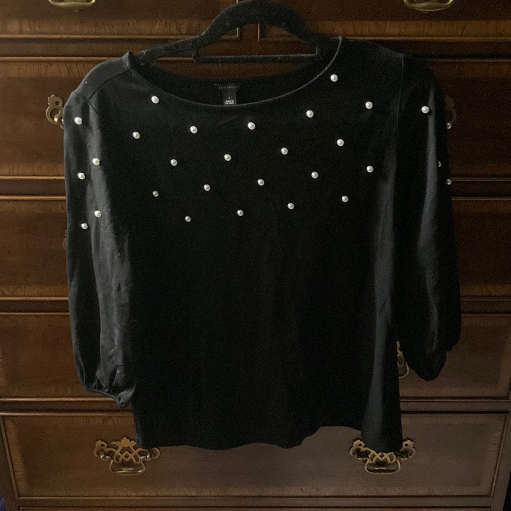 Ann Taylor faux pearl beaded black top - size small